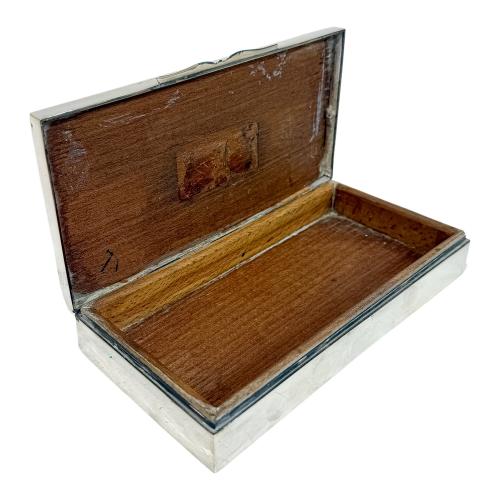 CAJA TABAQUERA DE MEDIADOS DEL SIGLO XX