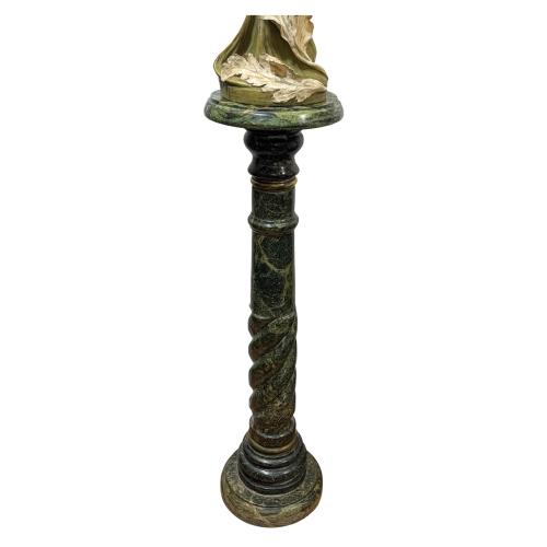 GRAN FIGURA PRIMER TERCIO DEL SIGLO XX