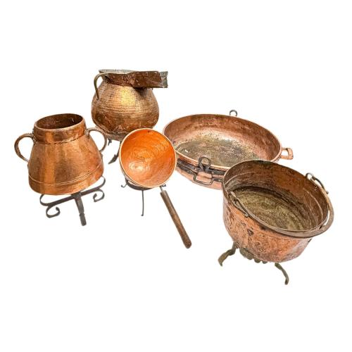 CONJUNTO DE OLLAS Y CAZOS DE COBRE DEL S.XIX