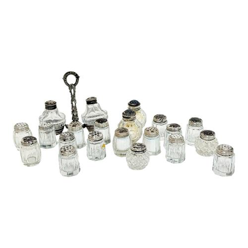 COLECCIÓN DE SALERITOS DE PLATA Y CRISTAL DE MEDIADOS S. XX