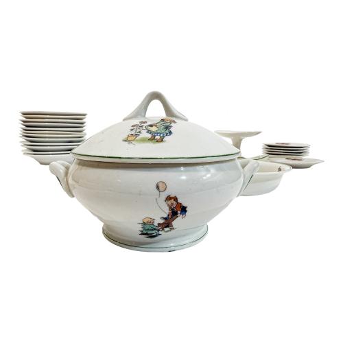 FIRETA EN PORCELANA DE MEDIADOS S.XX