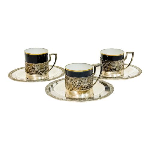TRES TAZAS DE PLATA DEL PRIMER TERCIO DE SIGLO XX