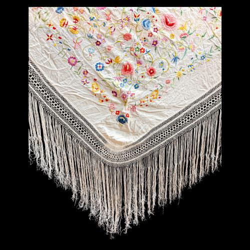 MANTÓN DE MANILA DE LA SEGUNDA MITAD DEL SIGLO XX