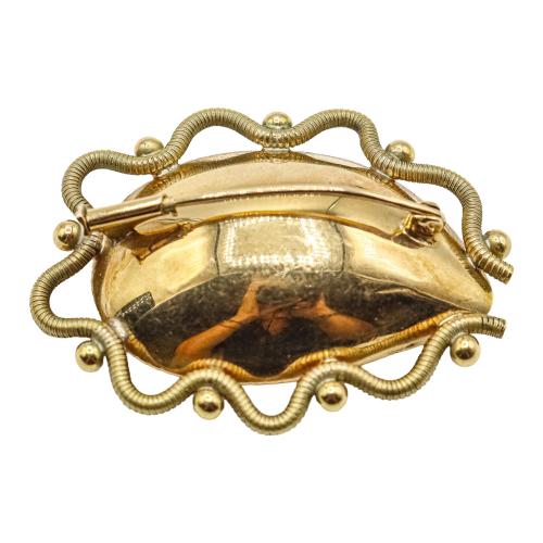 BROCHE CON ESMALTE Y PERLA, AÑOS 60-70