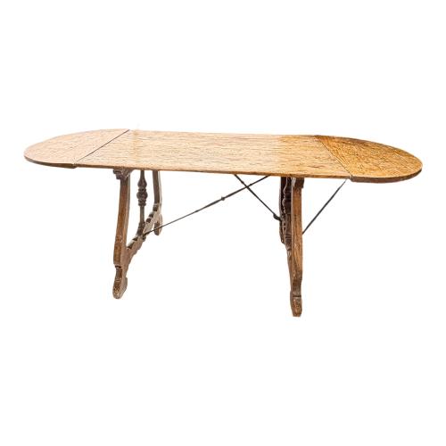 MESA DE FIADORES CON ALAS S.XIX