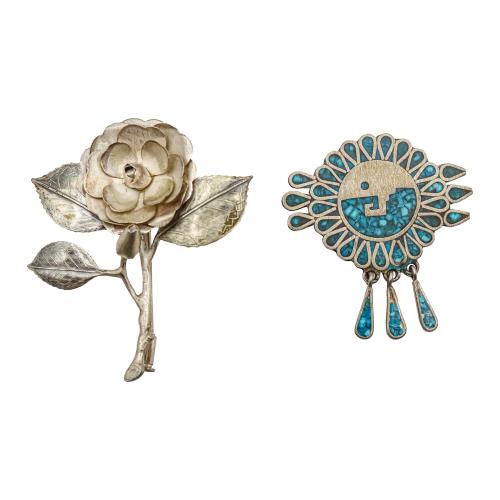 DOS BROCHES DE PLATA