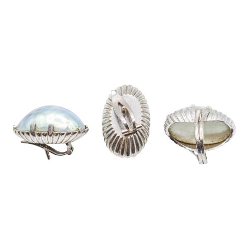 CONJUNTO DE PENDIENTES Y ANILLO CON PERLAS OSMENA 