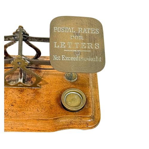 PEQUEÑA BÁSCULA PARA CARTAS DEL PRIMER CUARTO DE SIGLO XX