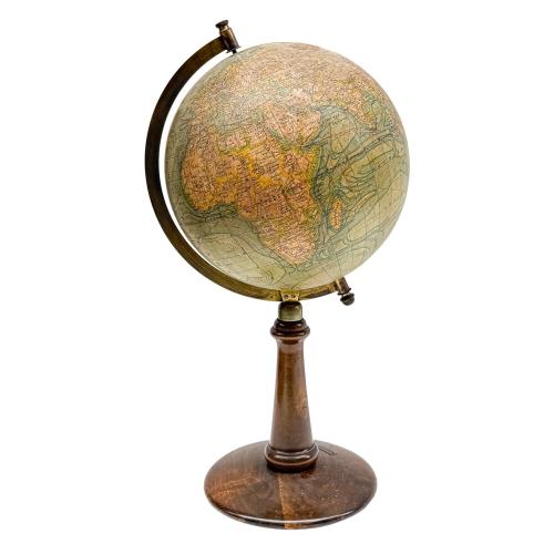 GLOBO TERRESTRE DEL PRIMER TERCIO DEL SIGLO XX
