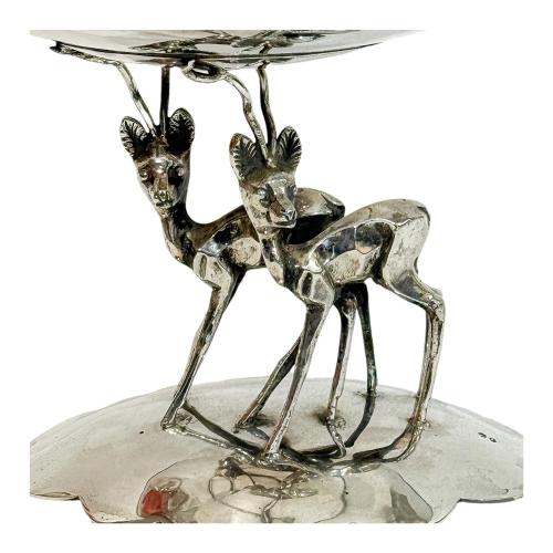 CENTRO DE MESA EN PLATA DE MEDIADOS DE SIGLO XX