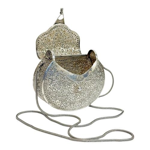 BOLSO DE PLATA ORIENTAL DEL ÚLTIMO TERCIO DE SIGLO XX