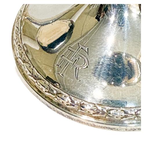 PAREJA DE COPAS DE PLATA DEL PRIMER TERCIO DE SIGLO XX