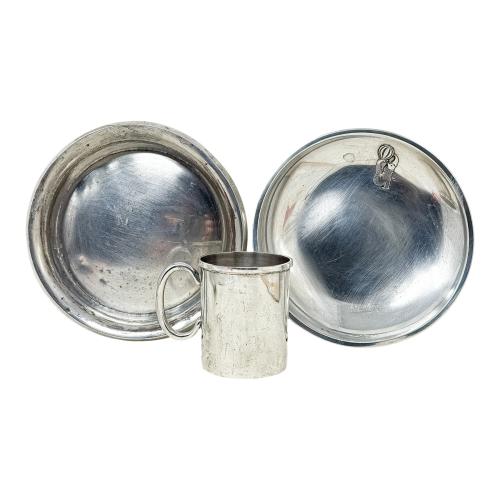 DOS PLATITOS Y TACITA EN PLATA DE MEDIADOS DEL S.XX