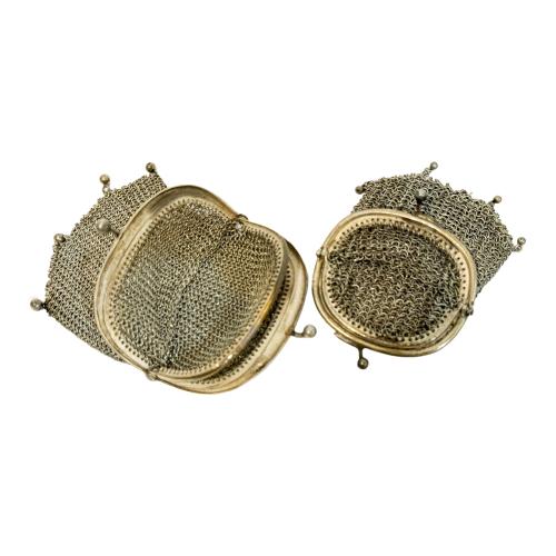 DOS MONEDERITOS DE MALLA DE PLATA DEL PRIMER TERCIO DE S. XX