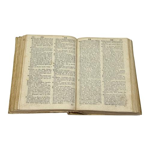 COMPENDIUM LATINO-HISPANUM