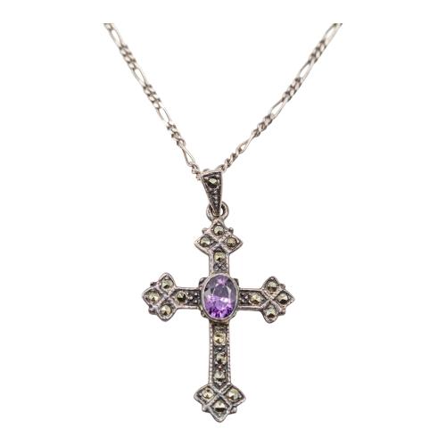 CRUZ COLGANTE CON CADENA
