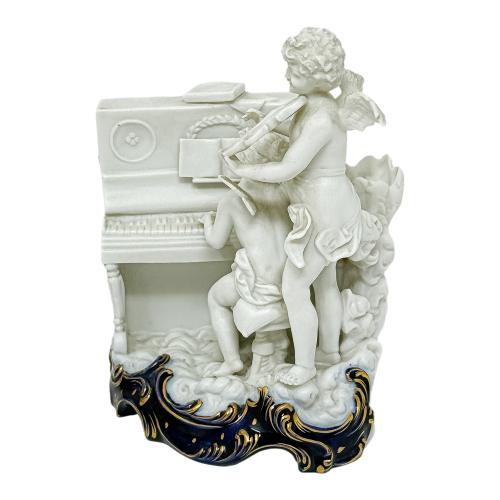 FIGURA EN BISCUIT DEL PRIMER TERCIO SIGLO XX