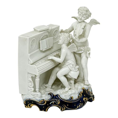 FIGURA EN BISCUIT DEL PRIMER TERCIO SIGLO XX