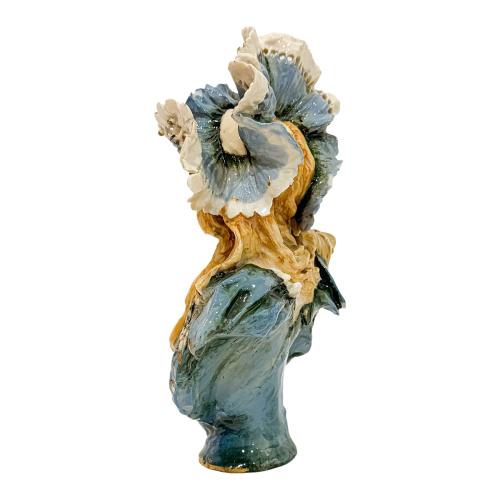 FIGURA DE PORCELANA AUSTRÍACA DE PRIMER TERCIO DE S. XX