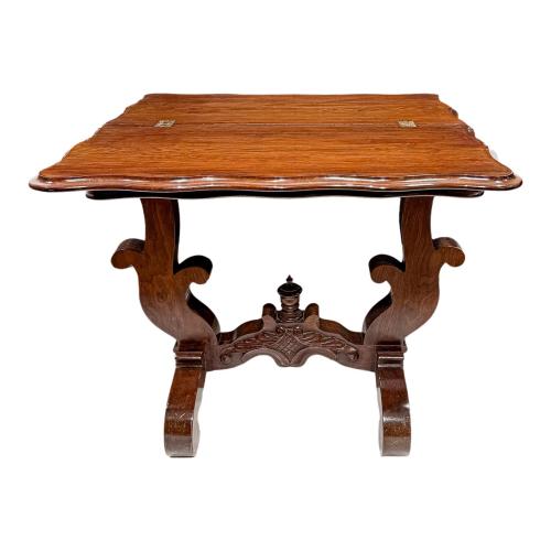 MESA DE JUEGO DEL PRIMER TERCIO DE SIGLO XX