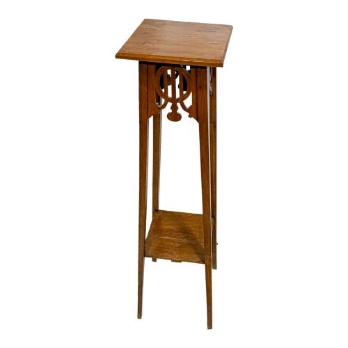 PEANA MODERNISTA DEL PRIMER CUARTO DE SIGLO XX