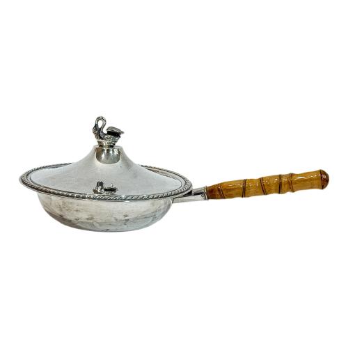 LEGUMBRERA DE PLATA DE MEDIADOS DE SIGLO XX
