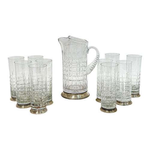 CONJUNTO DE REFRESCO MEDIADOS SIGLO XX