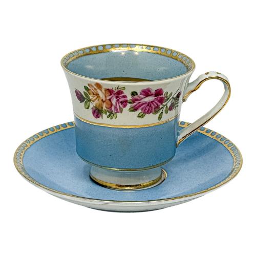 TAZA CON PLATO DE PORCELANA FRANCESA DE MEDIADOS S. XX