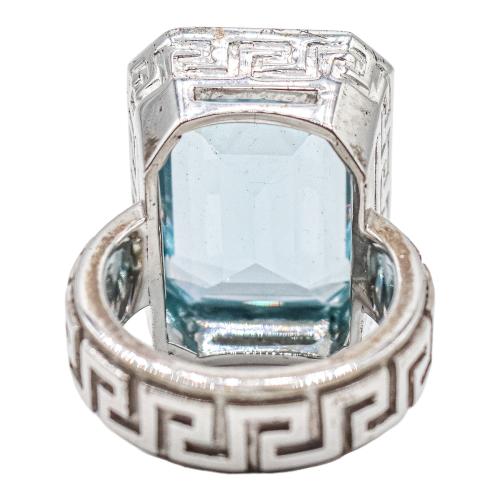 ANILLO CON ESPINELA DE CAPDEVILA
