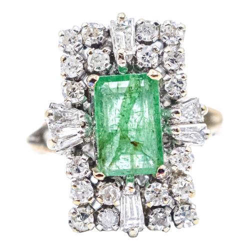 ANILLO ROSETÓN CON ESMERALDA Y BRILLANTES