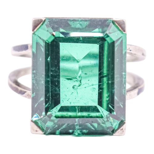 ANILLO CON CRISTAL VERDE