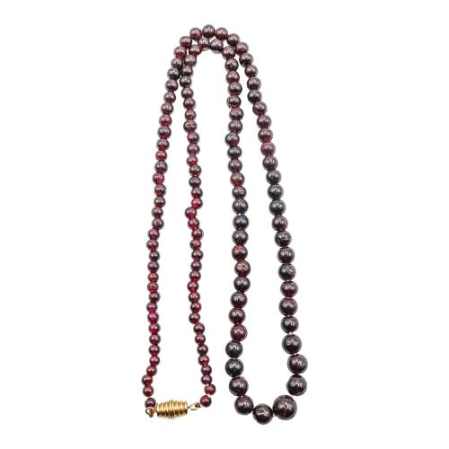 COLLAR LARGO DE GRANATES
