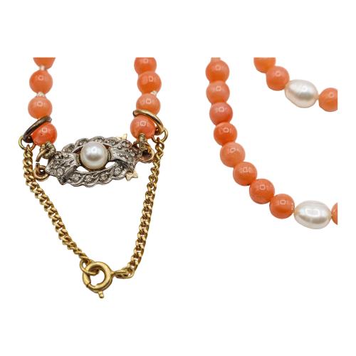 COLLAR LARGO DE PERLAS Y CORAL ROSA