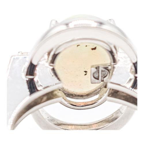 ANILLO CON ÓPALO Y BRILLANTES