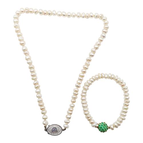 COLLAR Y PULSERA DE PERLAS