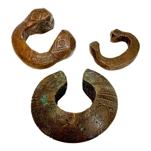 TRES PULSERAS AFRICANAS 