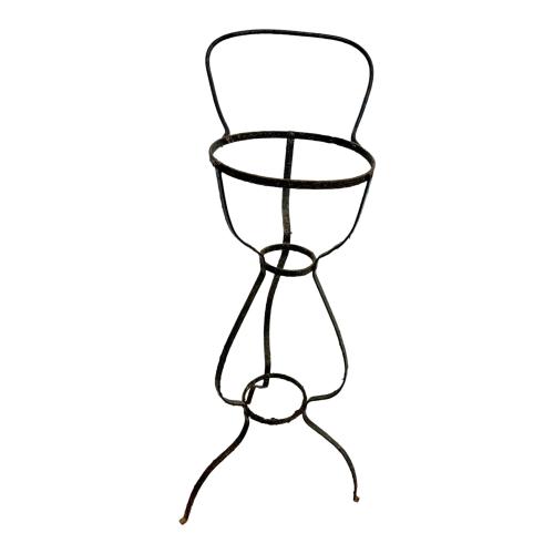 ESTRUCTURA JARDINERA Y DOS  SOPORTES