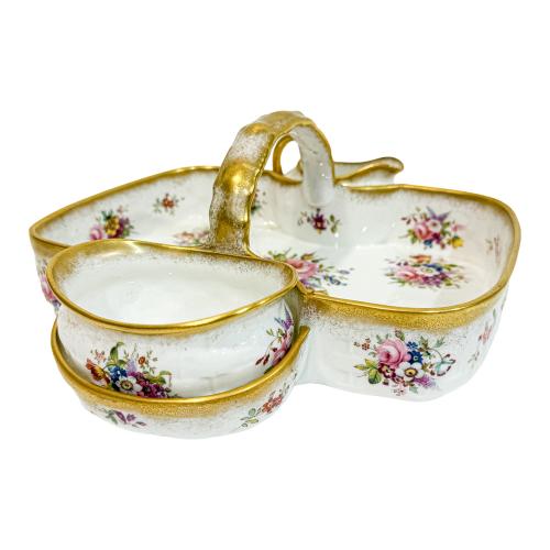CONJUNTO DE PIEZAS DE SERVICIO DE MESA