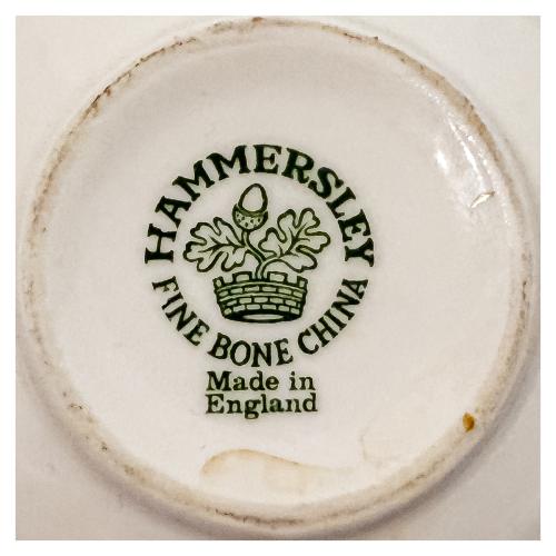 JUEGO DE TÉ EN PORCELANA INGLESA, DE MEDIADOS S.XX