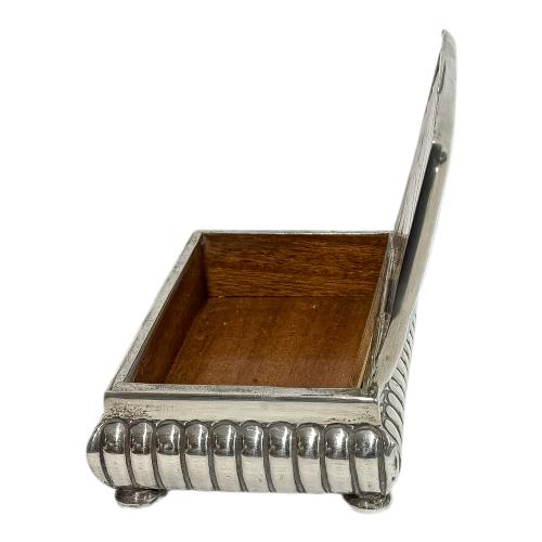CAJA CIGARRERA DE MEDIADOS DE SIGLO XX