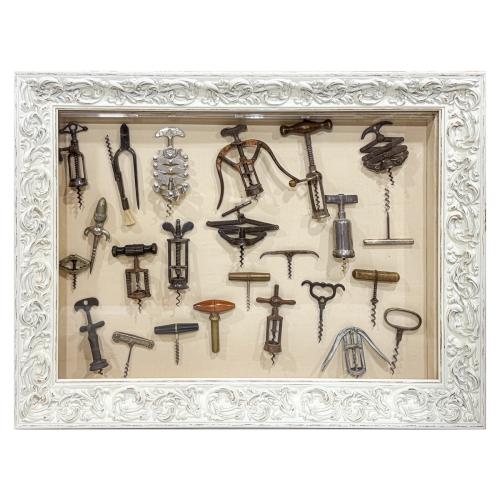 COLECCIÓN DE 24 SACA CORCHOS DE DISTINTAS ÉPOCAS