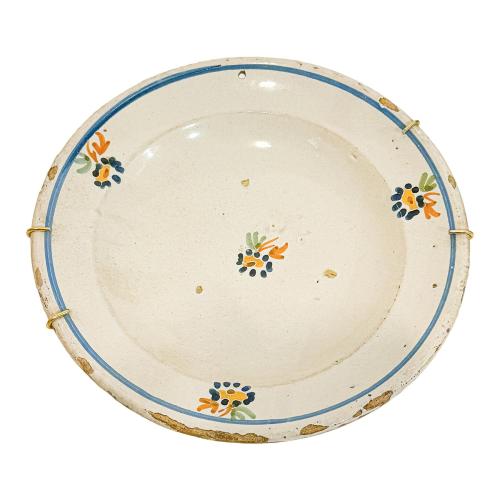 PLATO EN CERAMICA DE ALCORA DEL SIGLO XIX
