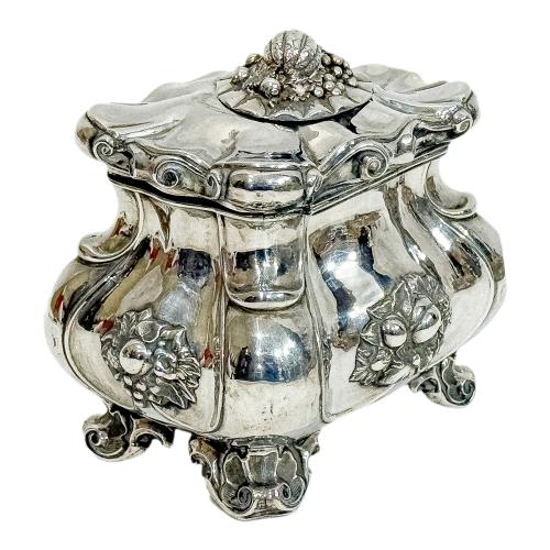 CAJITA JOYERO EN PLATA DE PRINCIPIOS DEL S.XX