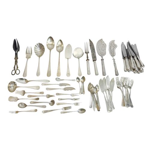 CONJUNTO DE CUBIERTOS DE PLATA DE PRINCIPIOS DE SIGLO XX