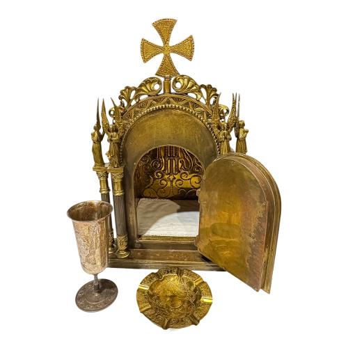 SAGRARIO DE LA PRIMERA MITAD DE SIGLO XX