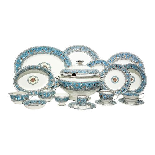 CONJUNTO DE PIEZAS DE VAJILLA WEDGWOOD