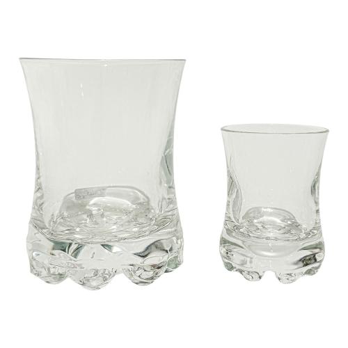 CONJUNTO DE VASOS EN CRISTAL  DEL ÚLTIMO TERCIO DE SIGLO XX