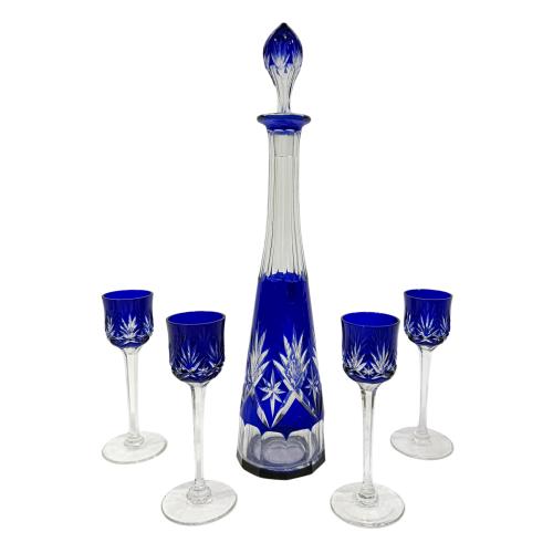 CONJUNTO LICORERO EN CRISTAL TALLADO DE MEDIADOS DE  S.XX