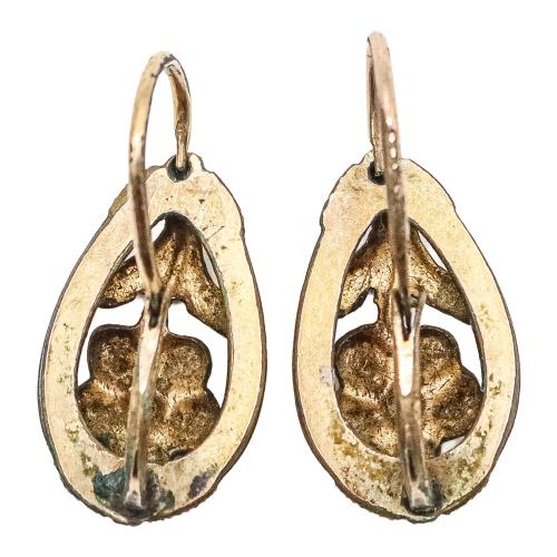 BROCHE Y PENDIENTES DE PPS. DEL S.XX