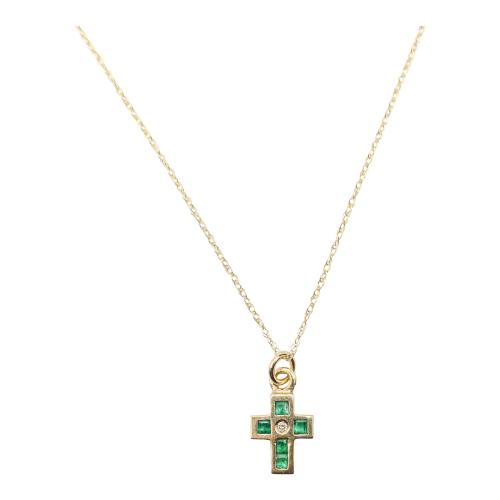 CRUZ COLGANTE CON ESMERALDAS